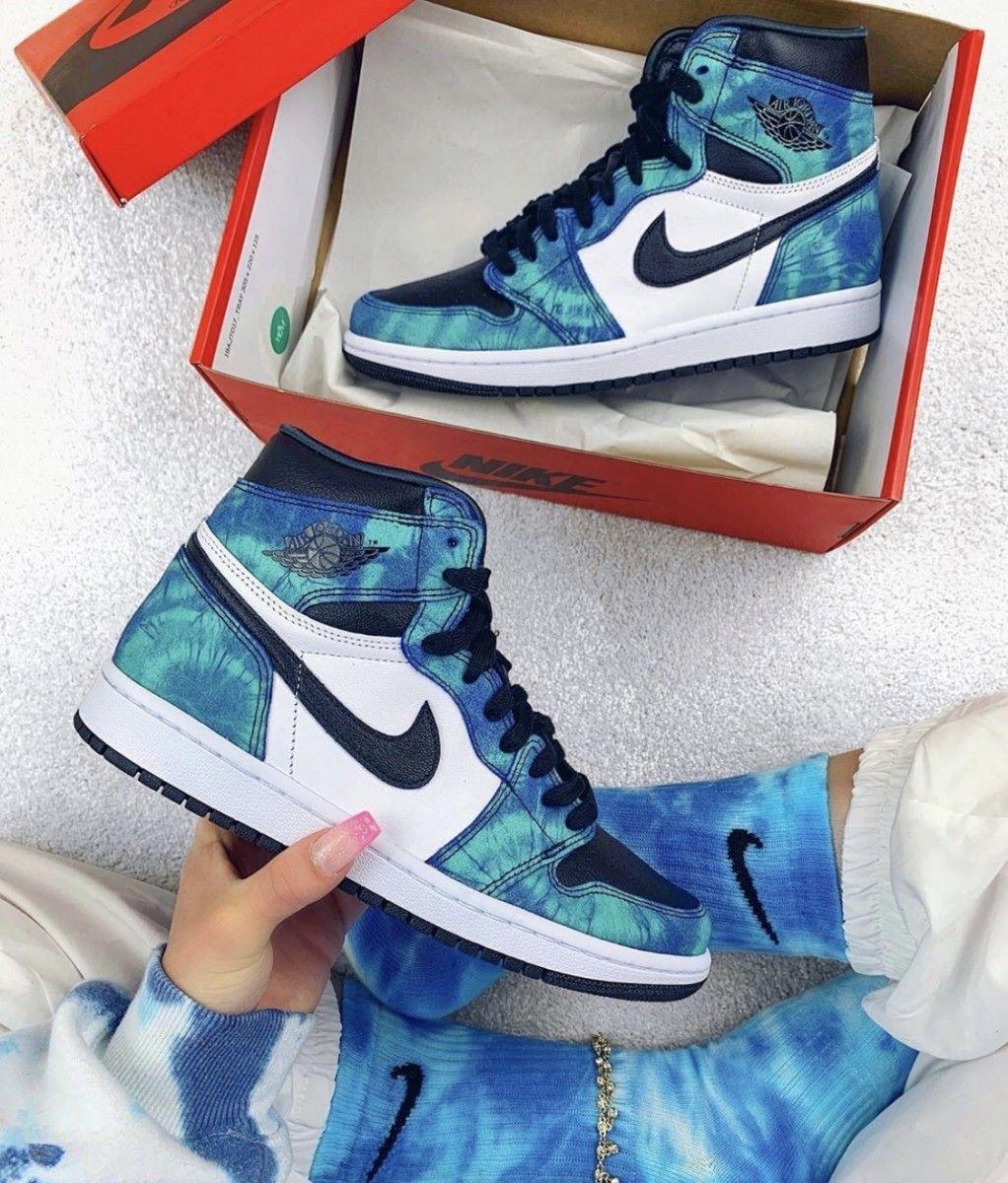 Nike Air Jordan 1 Retro High Tie-Dye